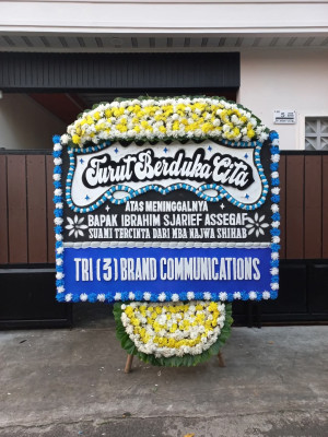 Papan Bunga Duka di Afulu